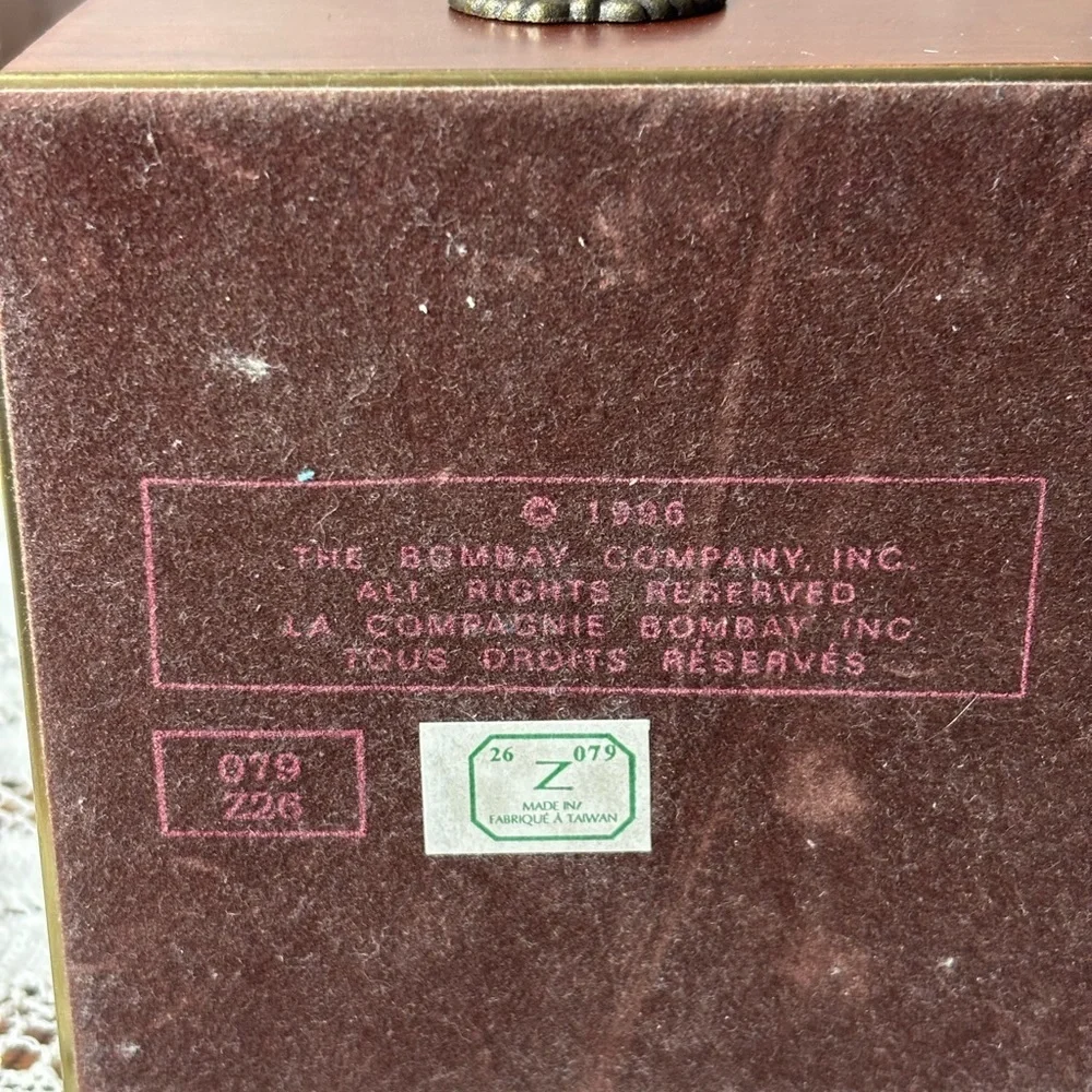 Vintage Mahogany and Brass Bombay Company Box with Medallion
